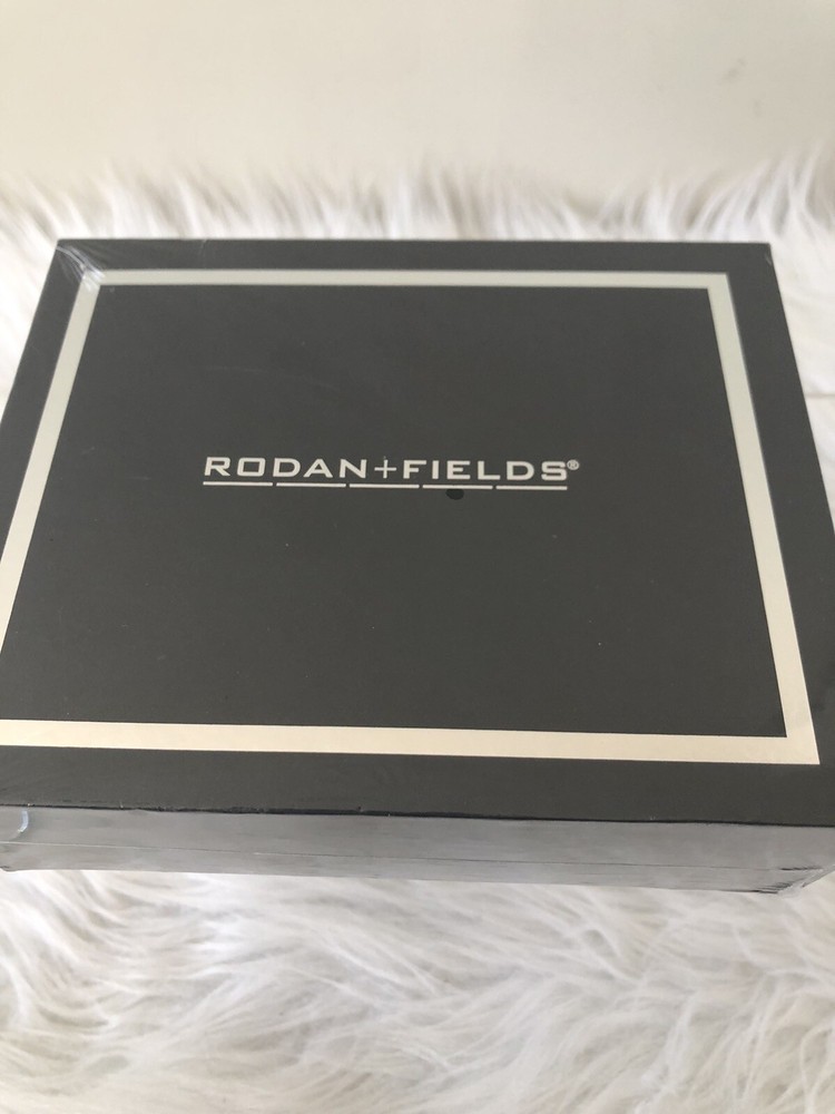 Rodman + Fields Stationary Set New In Sealed Package