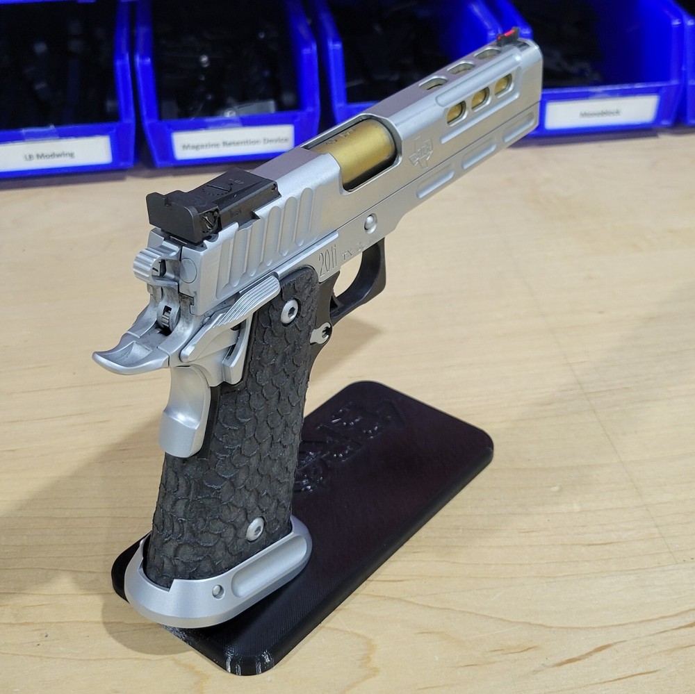 4Bros 2011 Pistol Stand