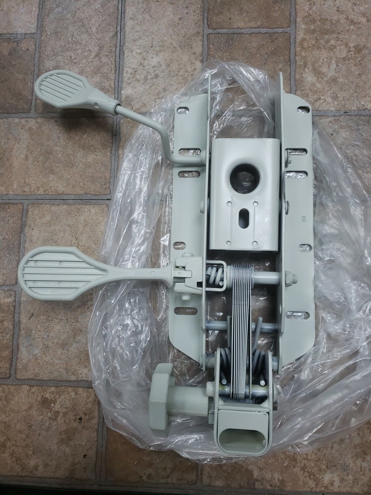 Brewer stool control plate
