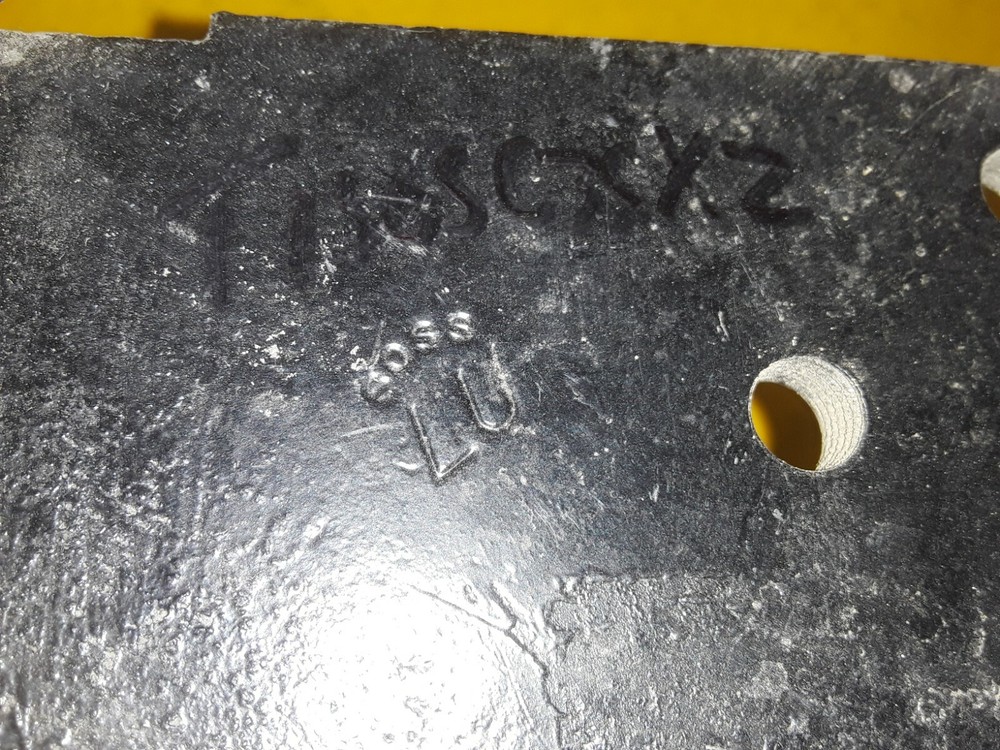 SOSS HEAVY TRUCK HINGE SUPPORT LU