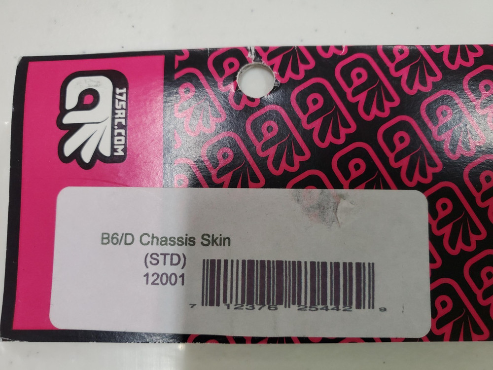 175RC B6/D Black/Gray/White Chassis Protector (STD12001)