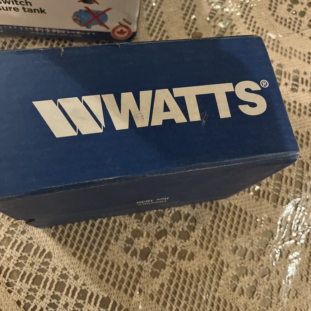 Watts LF25AUB-Z3 1 in Pressure Reducing Valve