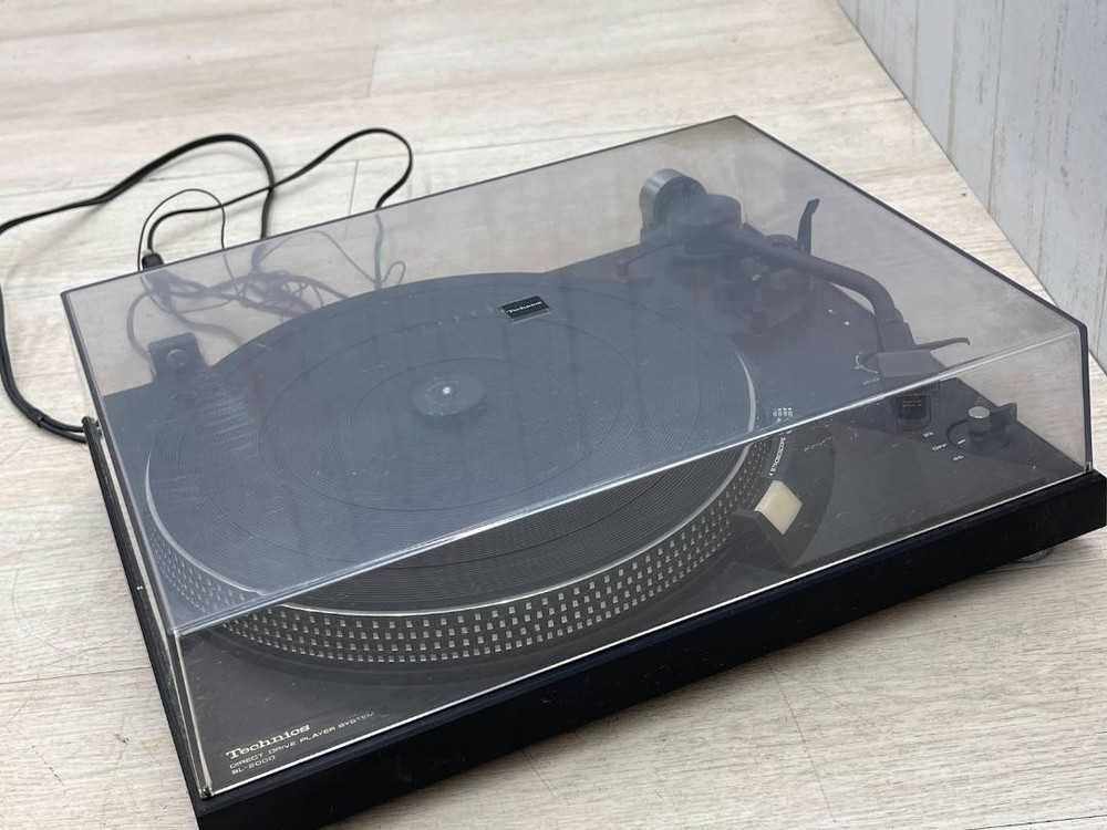 used Technics SL-2000 Direct Drive Turntable Record Audio Player Black