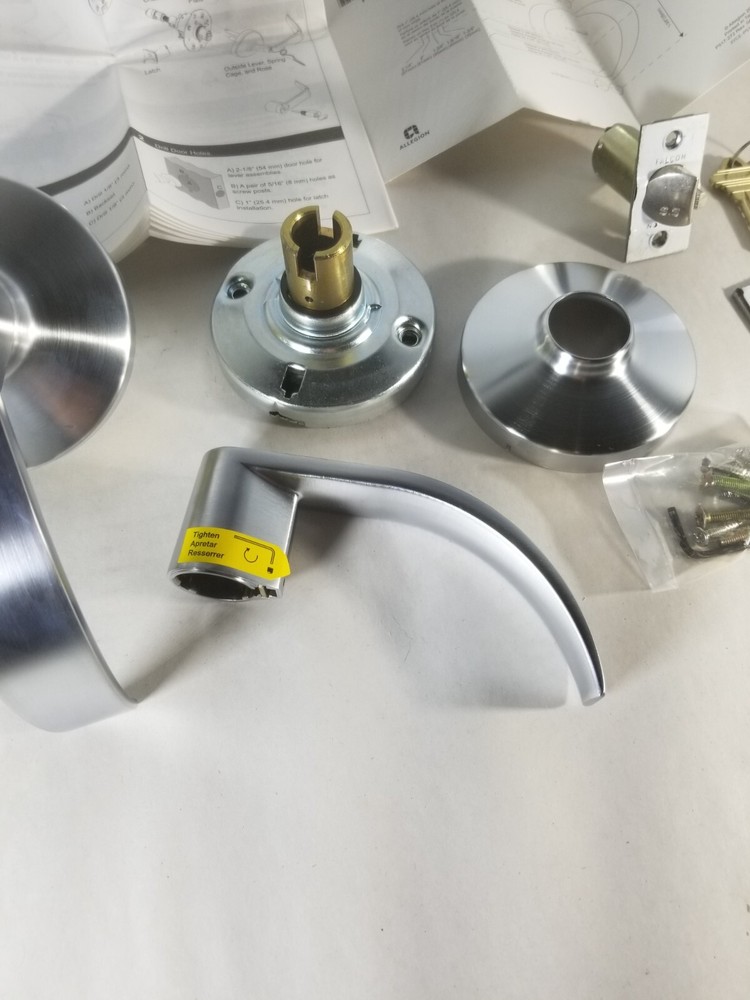 Falcon Locks K561PD6 Quantum Handle 626 Classroom With Keys