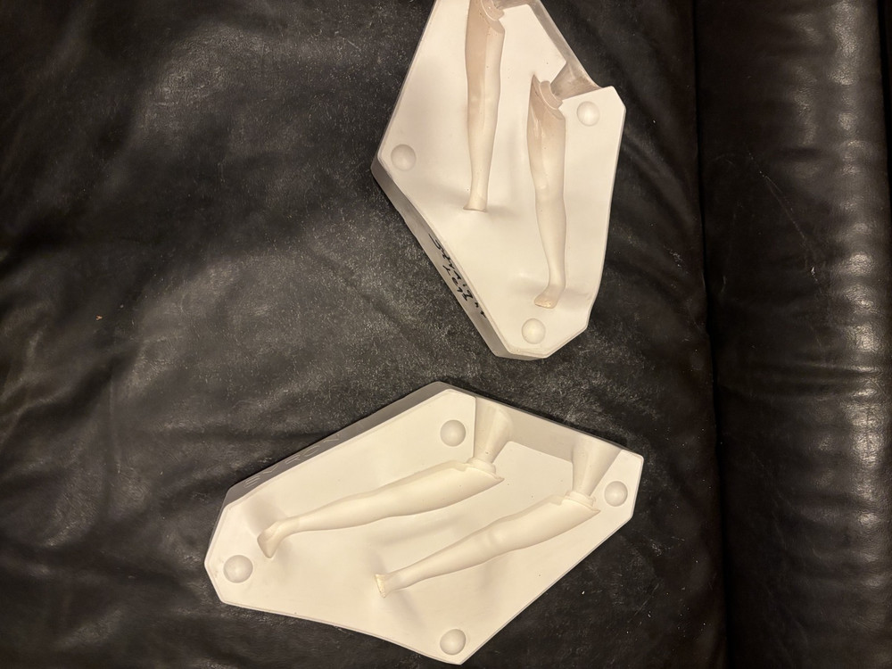 Vintage Byron Doll Mold B-591 c Legs