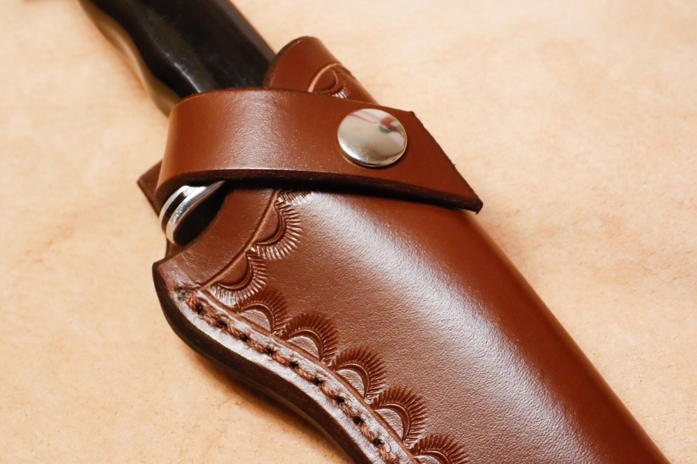 Custom Leather Sheath for Buck 119