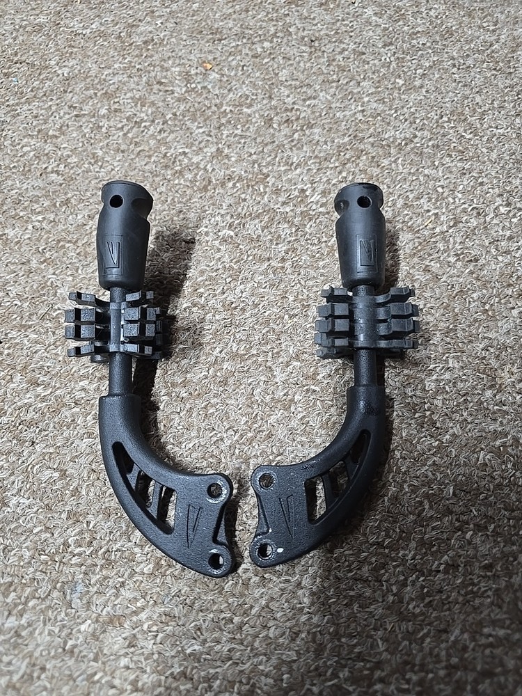 Killer Instinct Boss 405 Crossbow String Suppressors