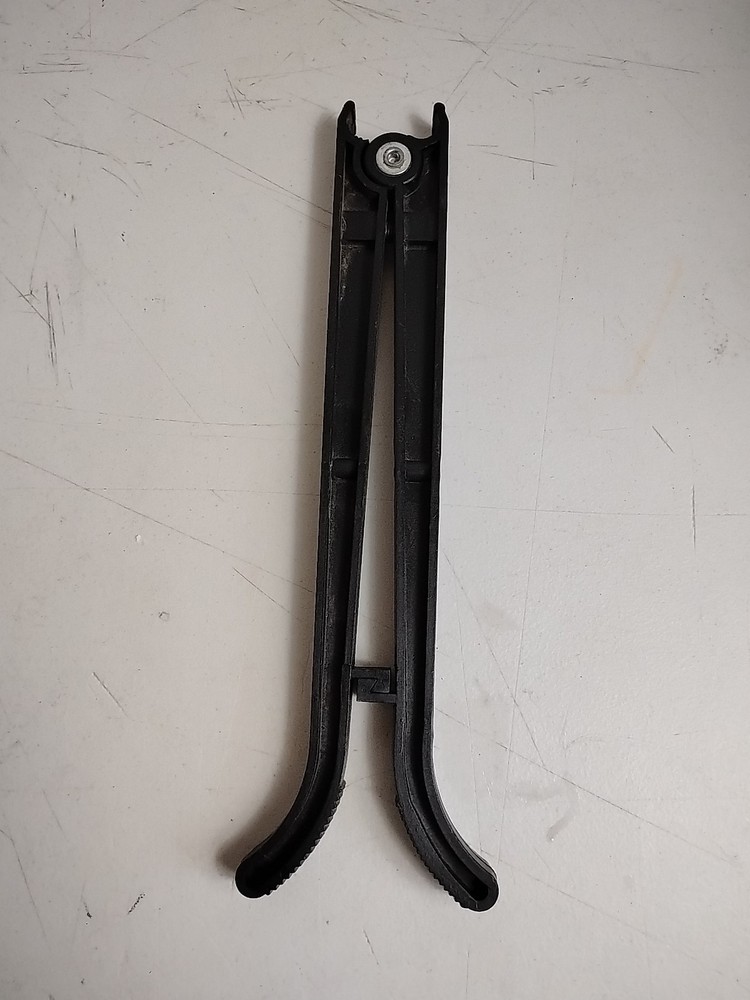Universal Barrel Bipod Hard Plastic