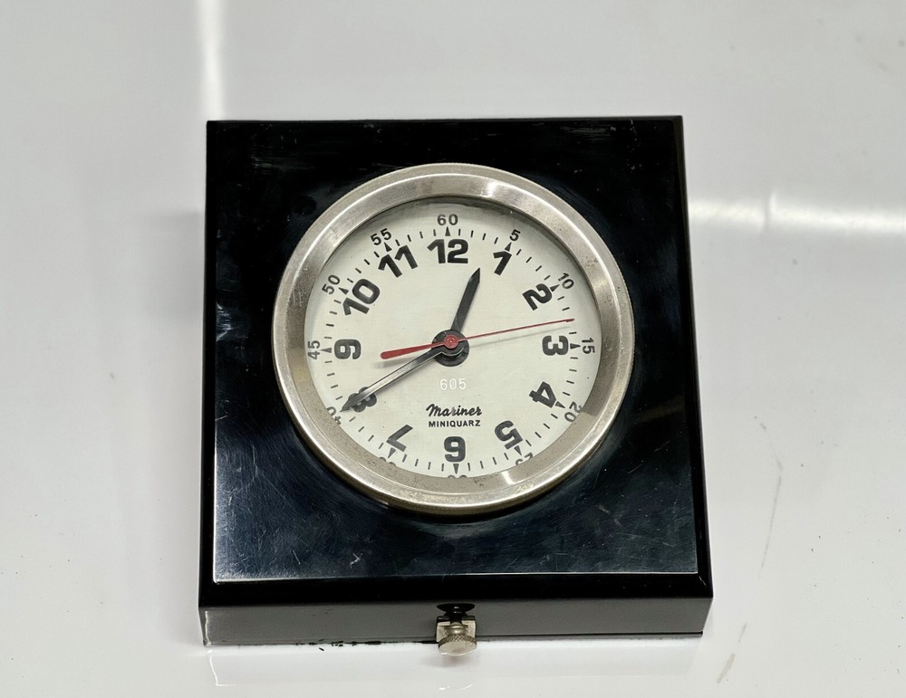 Home Décor Mini Vintage Quartz Chronometer Clock Black Mariner Table Nautical