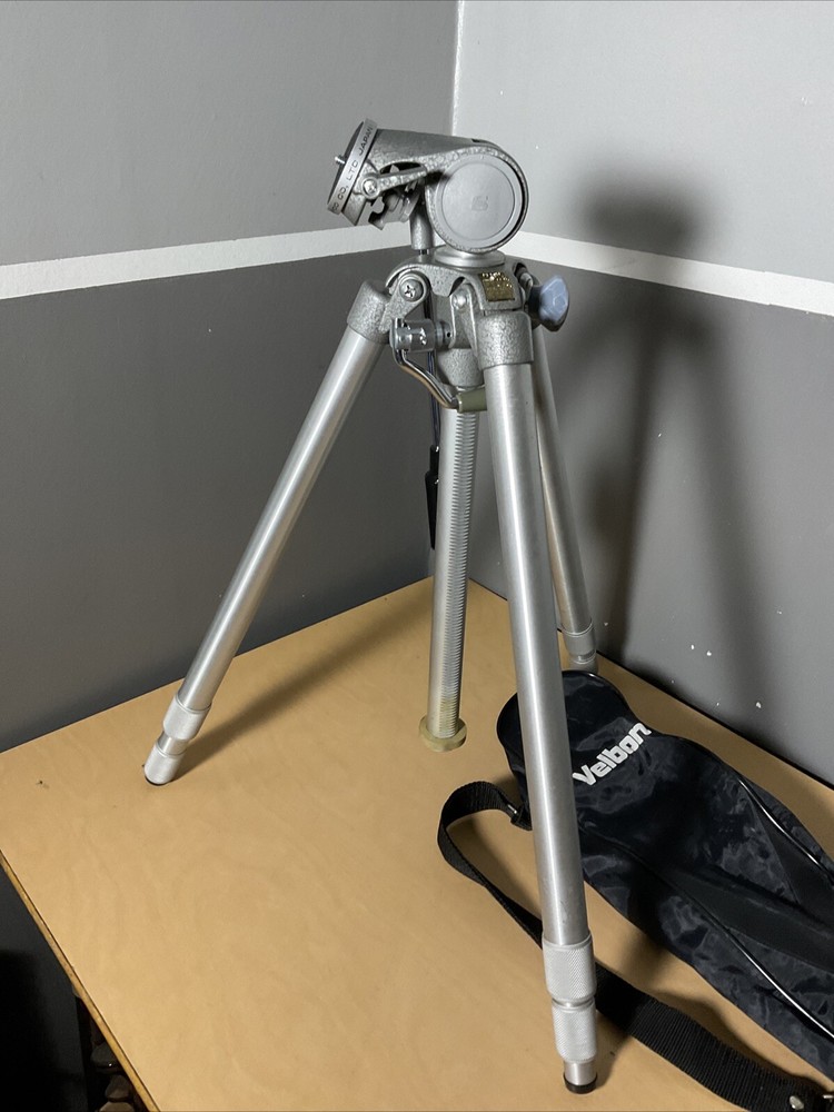 Nice! SLICK MASTER DELUXE Professional Tripod Adjustable Heavy-Duty with Case