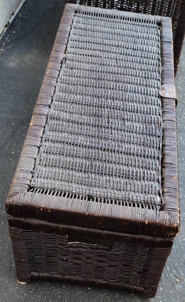 Beautiful Set of Three Nesting Wicker Storage Trunks – Hinged Lids – VGC –USEFUL