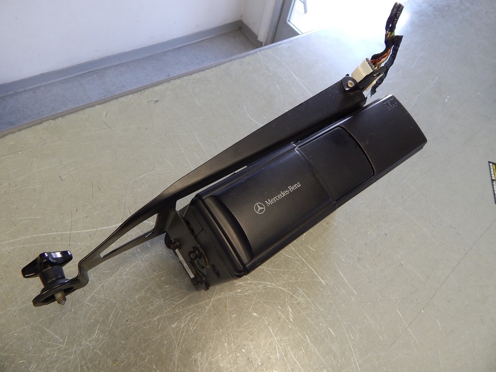 W163 ML320 ML350 ML430 CD CHANGER COMPLETE