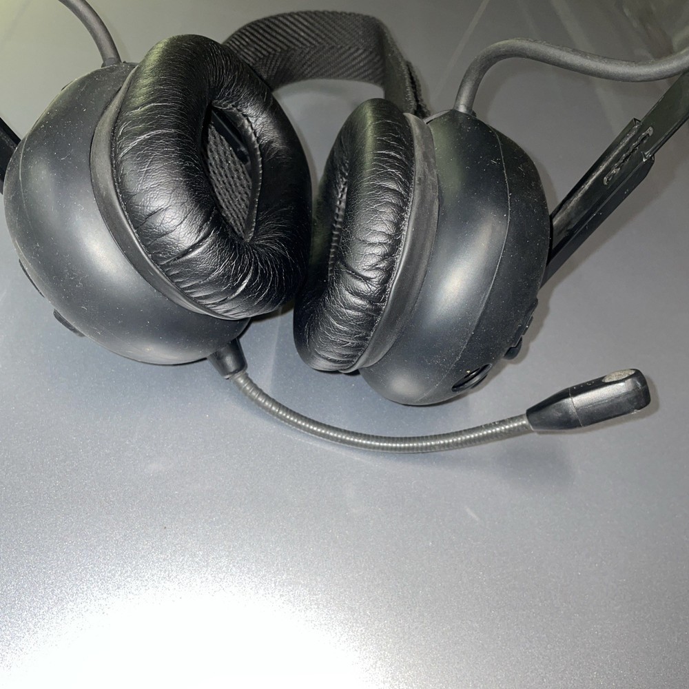 Firecom UHW503 Under-Helmet DECT7 Wireless Headset - reconditioned, new batt’y