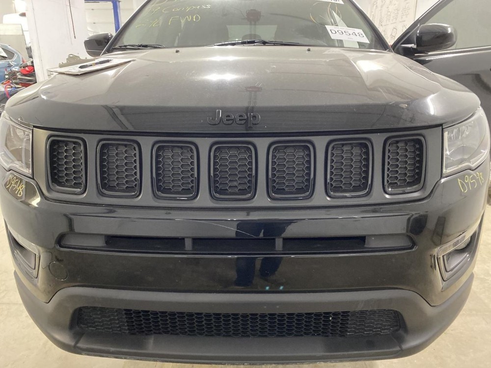 Fuse Box Engine Halogen Headlamps 6 Speed Fits 17-21 COMPASS 1055081