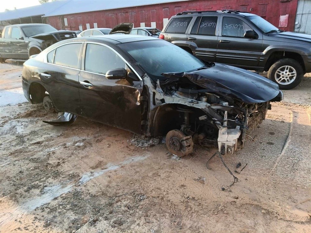 MAXIMA 2014 Fuse Box Cabin 6752