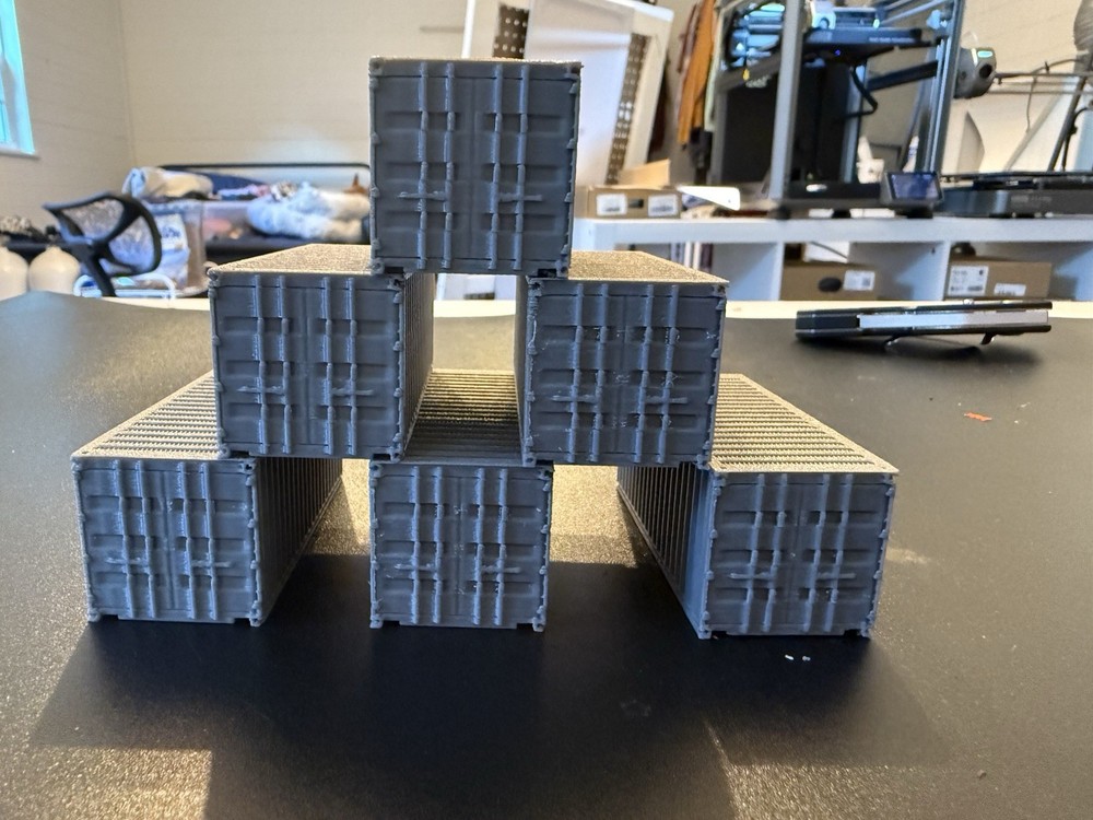 Ho Scale X6 20ft Shipping Containers