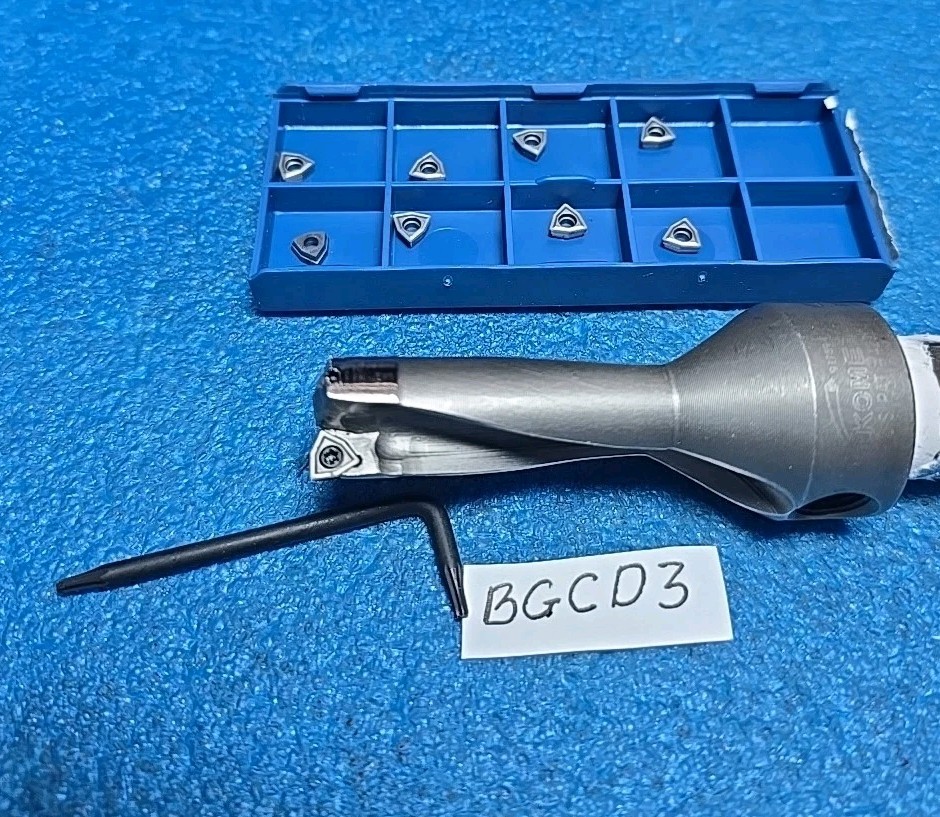 KOMET V5741590 5/8" 3/4 SHK WITH 8 NEW INSERTS/INCLUDE 2 INSERTS ON HOLDER