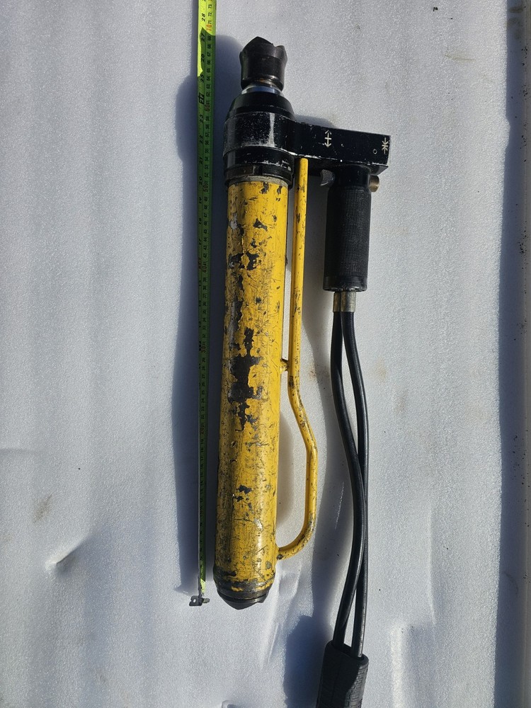 GENESIS RESCUE EQUIPMENT RAM