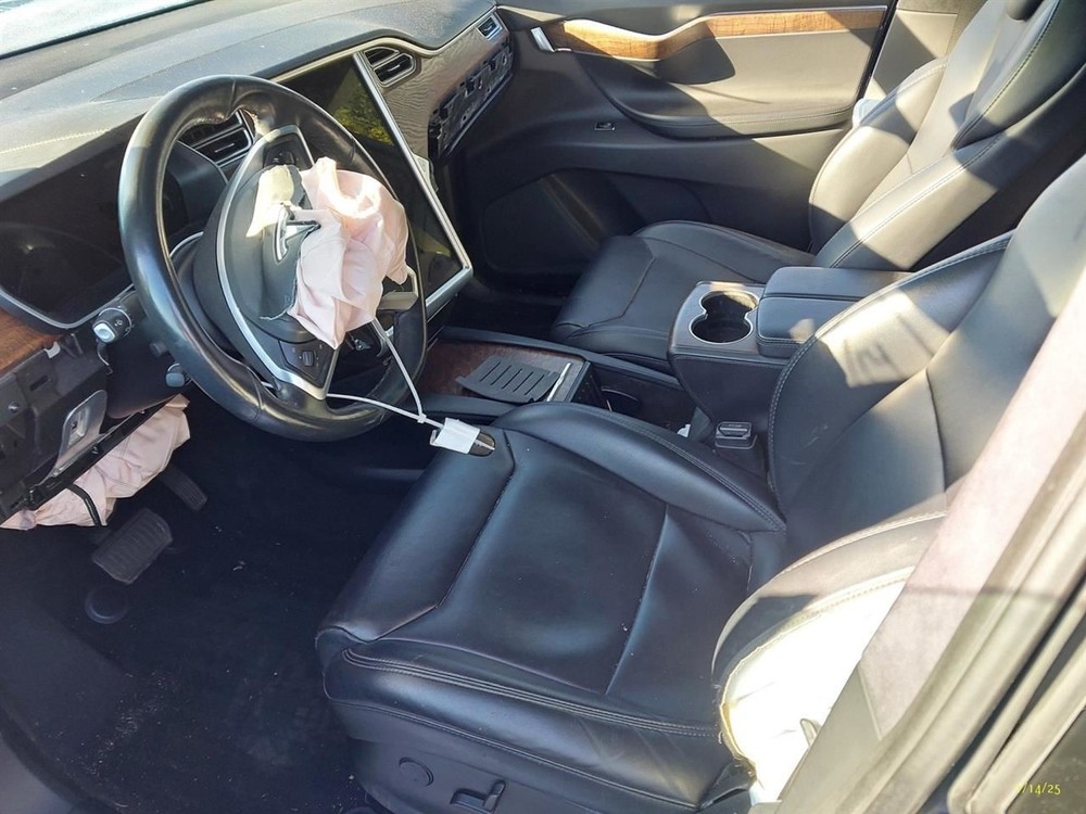 TESLA X 2017 Camera/Projector 3412804