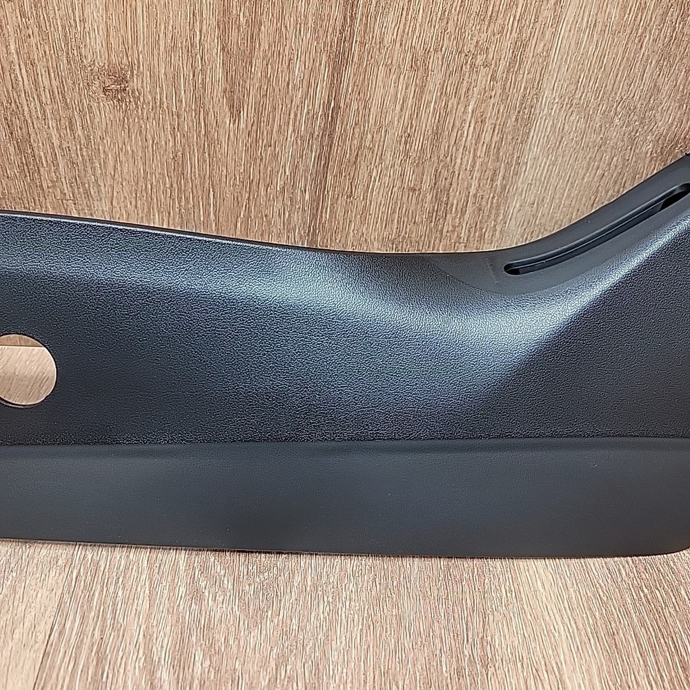 Tesla Model 3 Y Front Seat Side Shield Outer Trim Panel Left Drivers NEW 2017-23