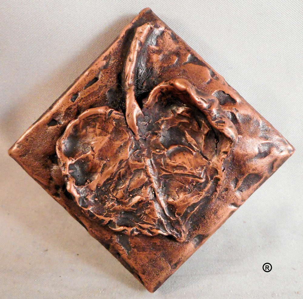 Copper Leaf Decorative Dot