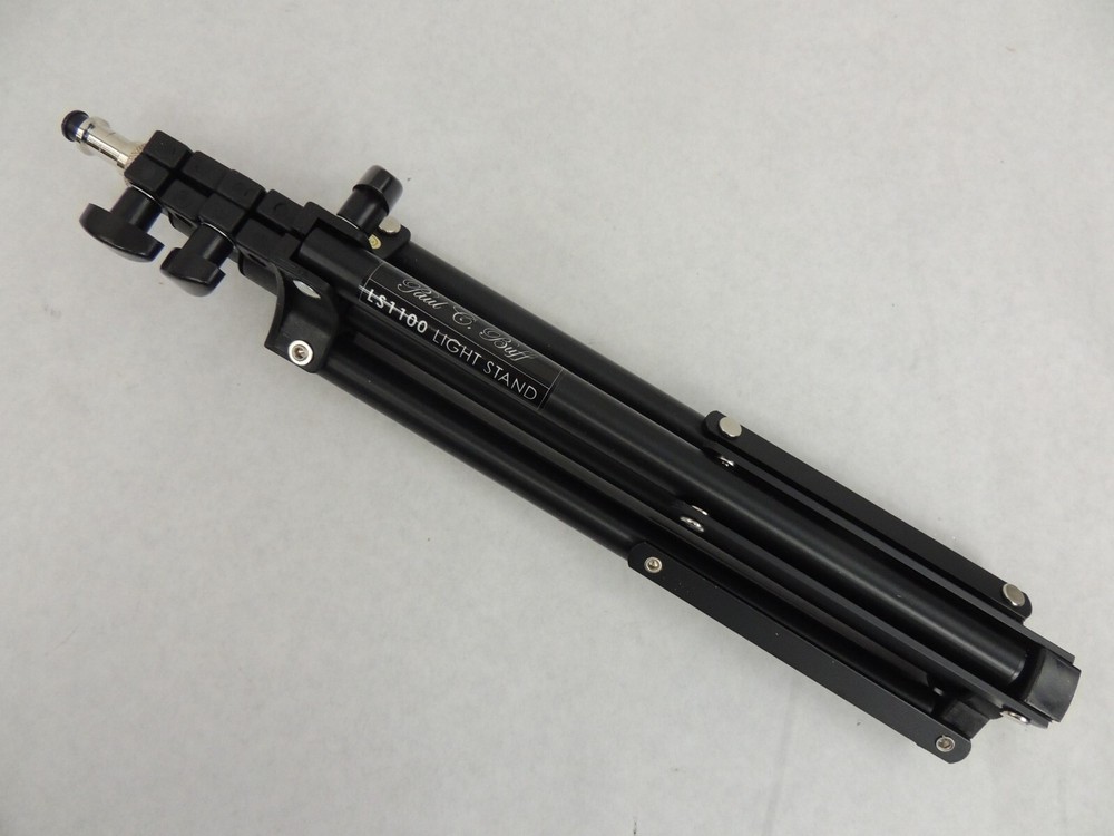 Alzo Digital Adjustable Light Stand