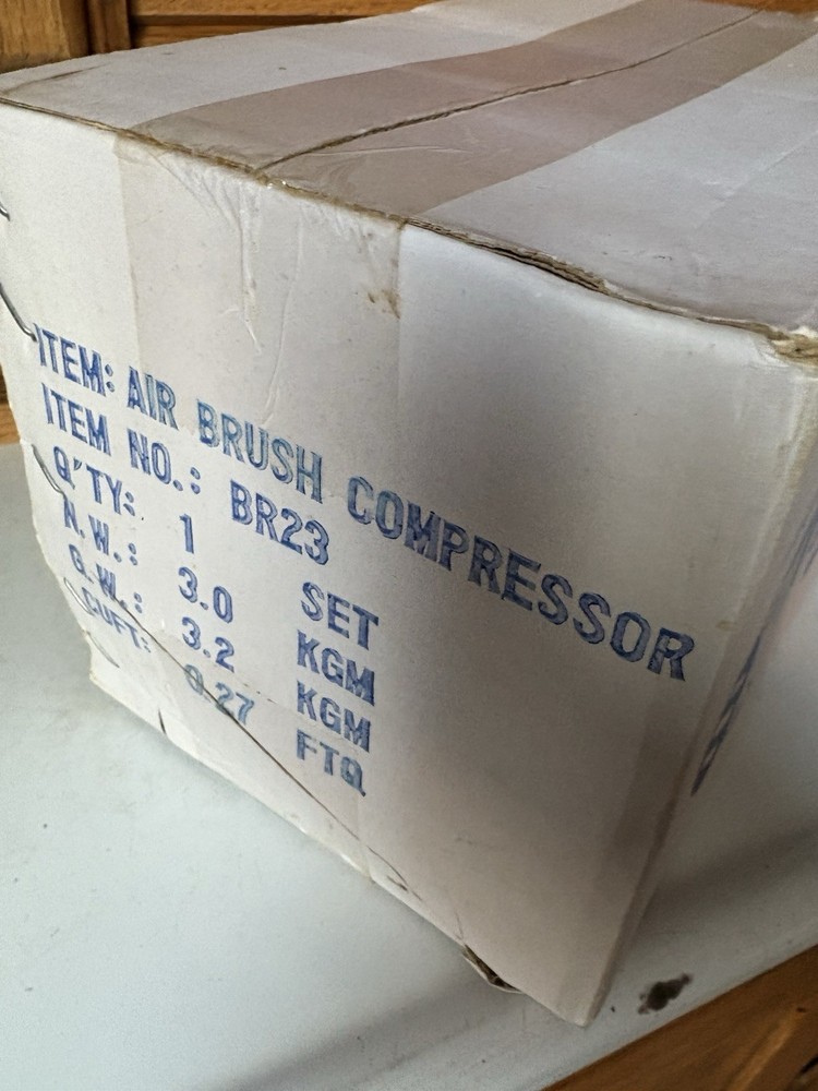 Eagle Tool Company Air Brush Compressor BR23