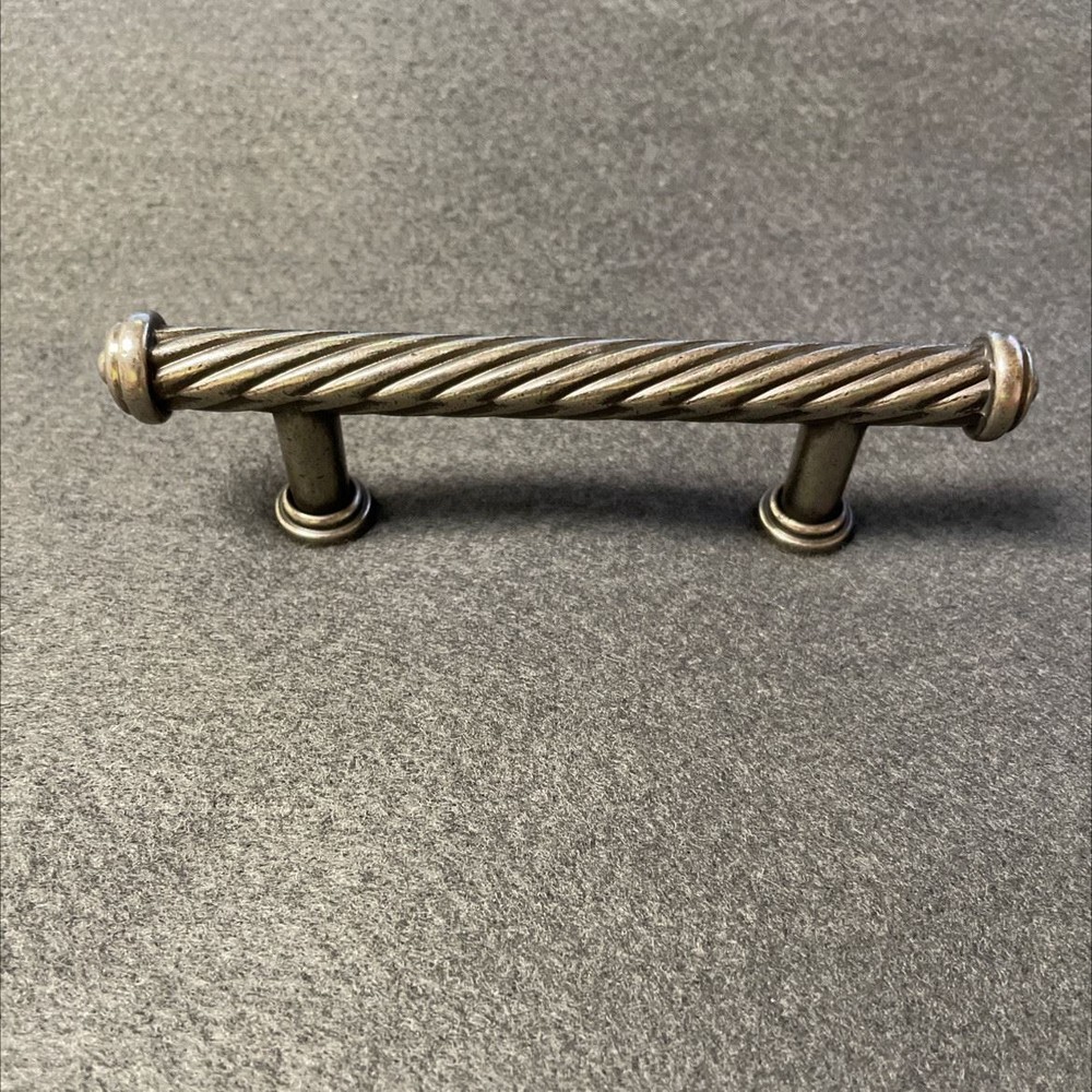 AS-IS 3" Capri Pull Pewter