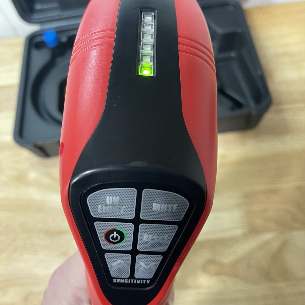 Mac Tools ACL2700 Electronic Leak Detector w/ UV Blue Light