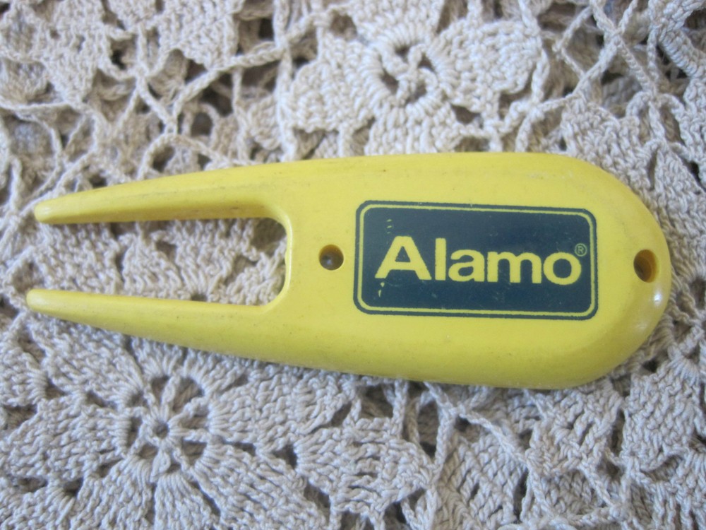 Golf Divot Tool ALMO Advertising