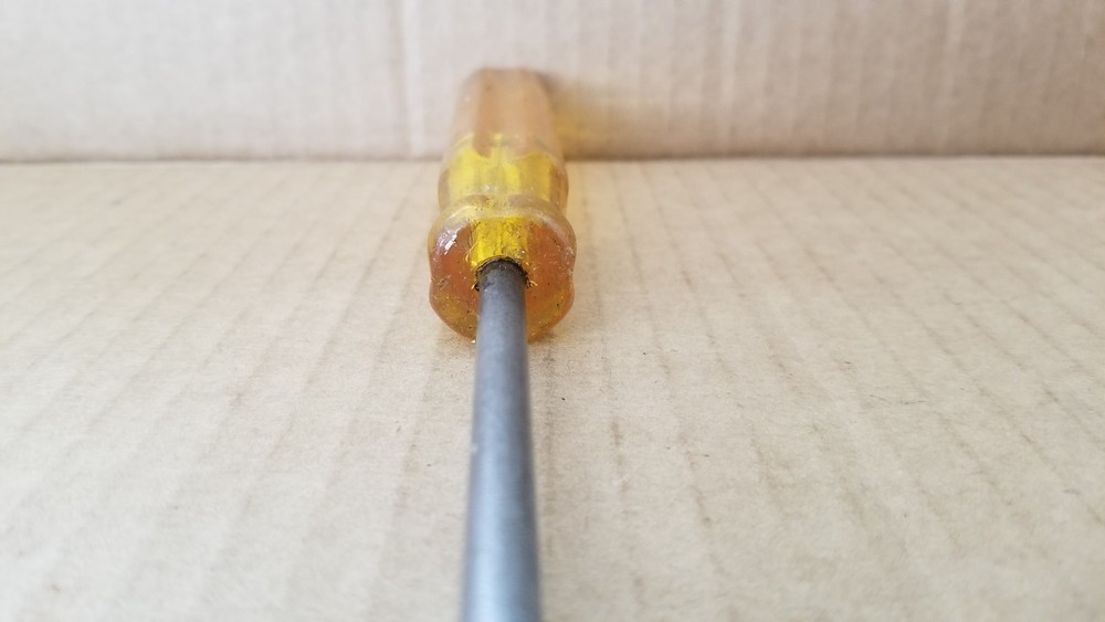 Vintage Yellow Handle Flat/Slotted Screwdriver VGC