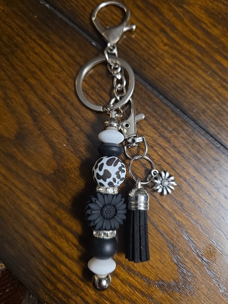 White & Black Cornflower Beaded Keychain with Black and White Accent Bead
