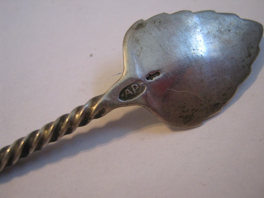 Dutch 833 Silver Twisted Stem Leaf Handle 4 1/4" Spoon, Sword & *AP* Assay Marks