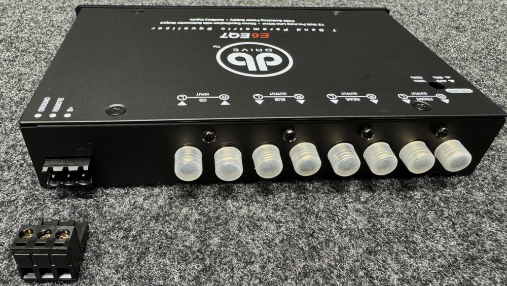 DB DRIVE OKUR E6 EQ7 7-BAND PARAMETRIC EQUALIZER 3 RCA OUTPUTS FRONT/REAR/SUB