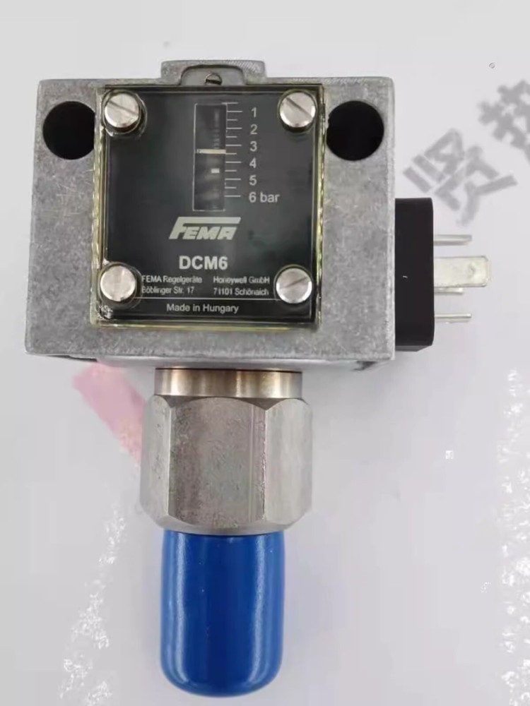 1pcs Honeywell FEMA Pressure Switch Sensor DCM6