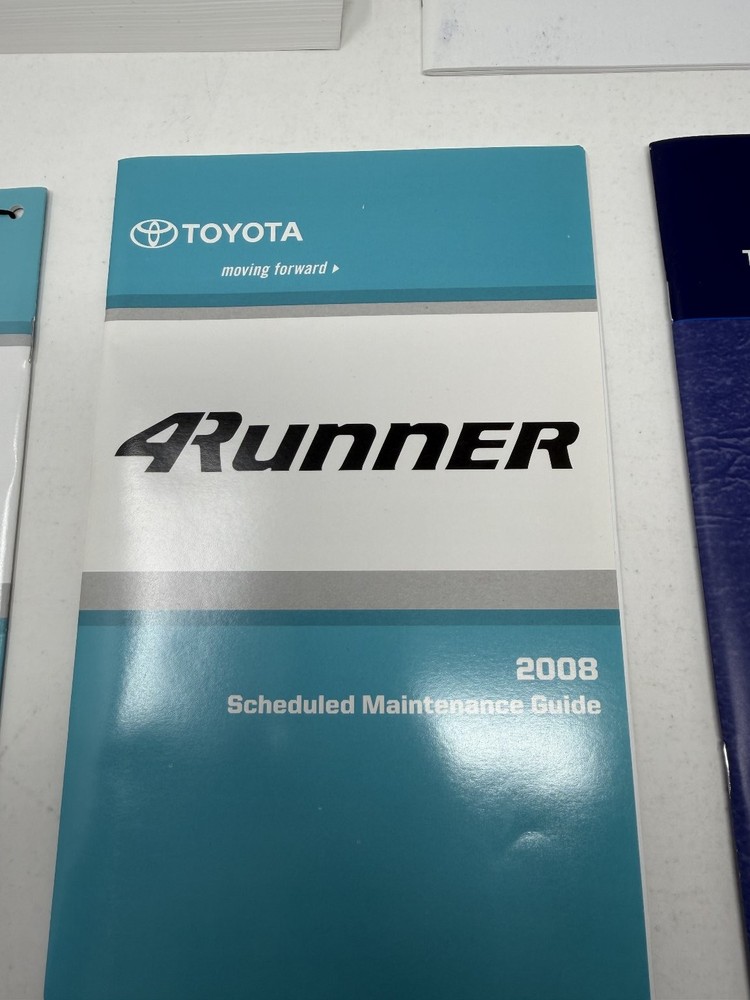 2008 Toyota 4Runner Owners Manual OEM Set