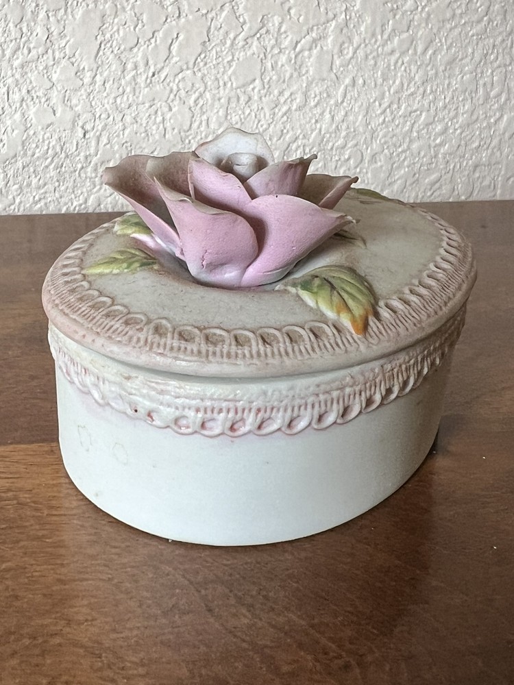 Vintage Applied Flower Porcelain Keepsake Box