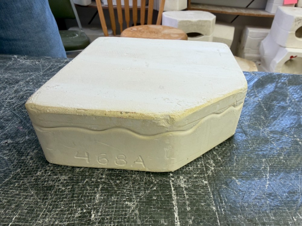 VINTAGE DUNCAN CERAMIC MOLD #DM-468A SHELL SOAP DISH