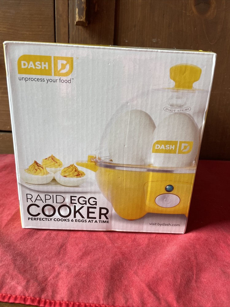 Dash Go Rapid Egg Cooker, Yellow New in Box