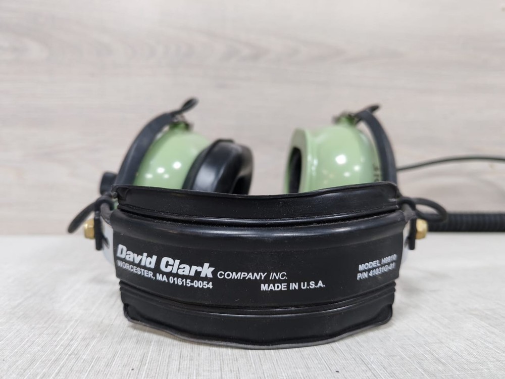 David Clark H9910 Headset-Mic Shield 41031G-01-missing headpad