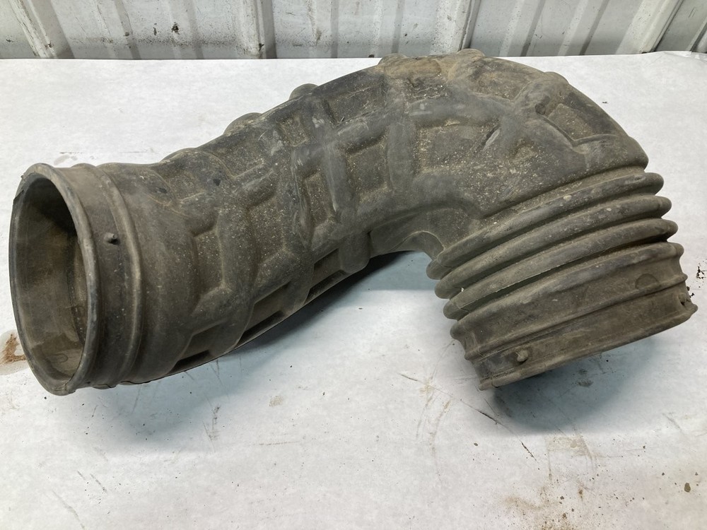 Kenworth T800 Air Transfer Tube - Used