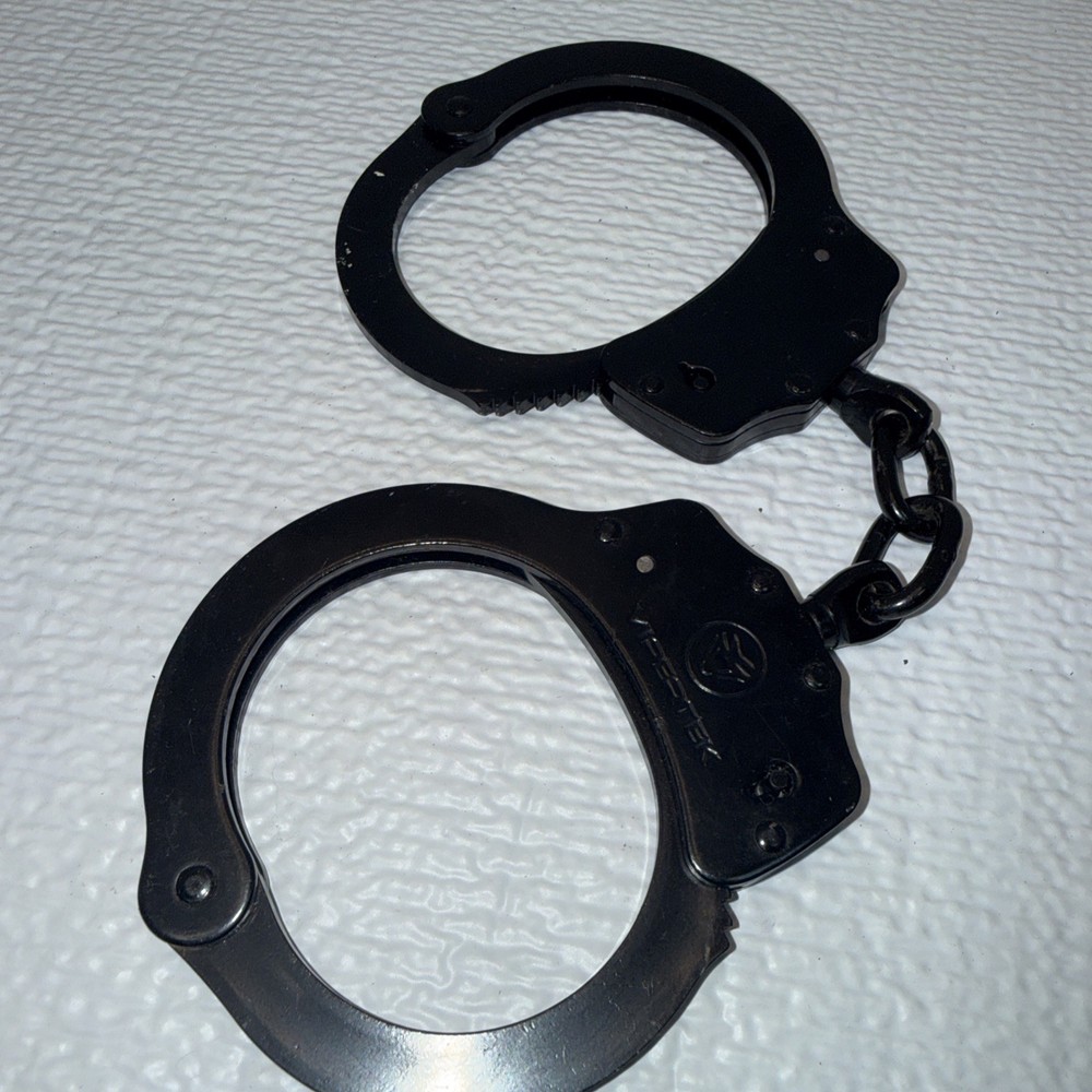 Black Vipertek Handcuffs No Keys