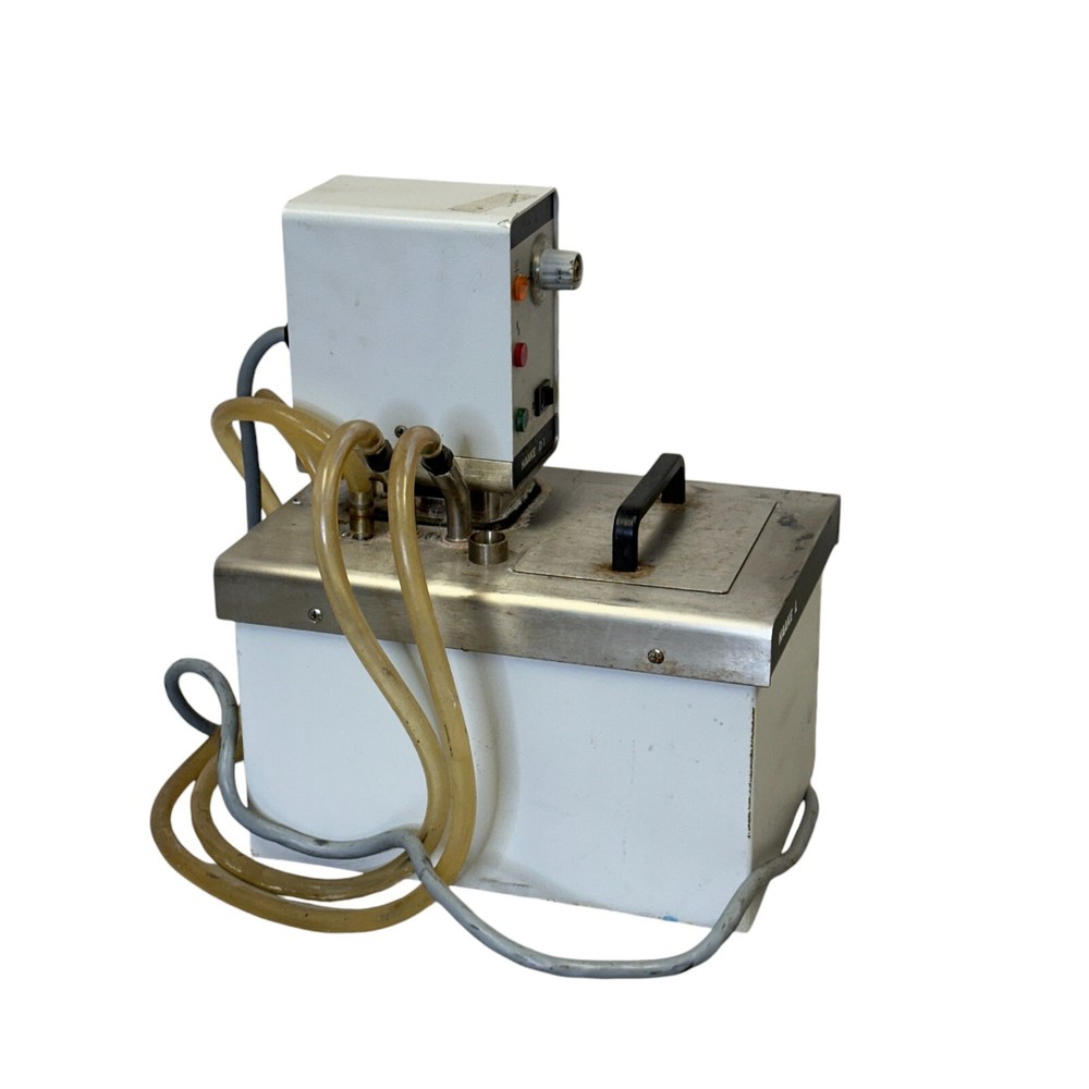 Haake 000-4493 D1 Heated Immersion Recirculator With Bath Made in West Germany
