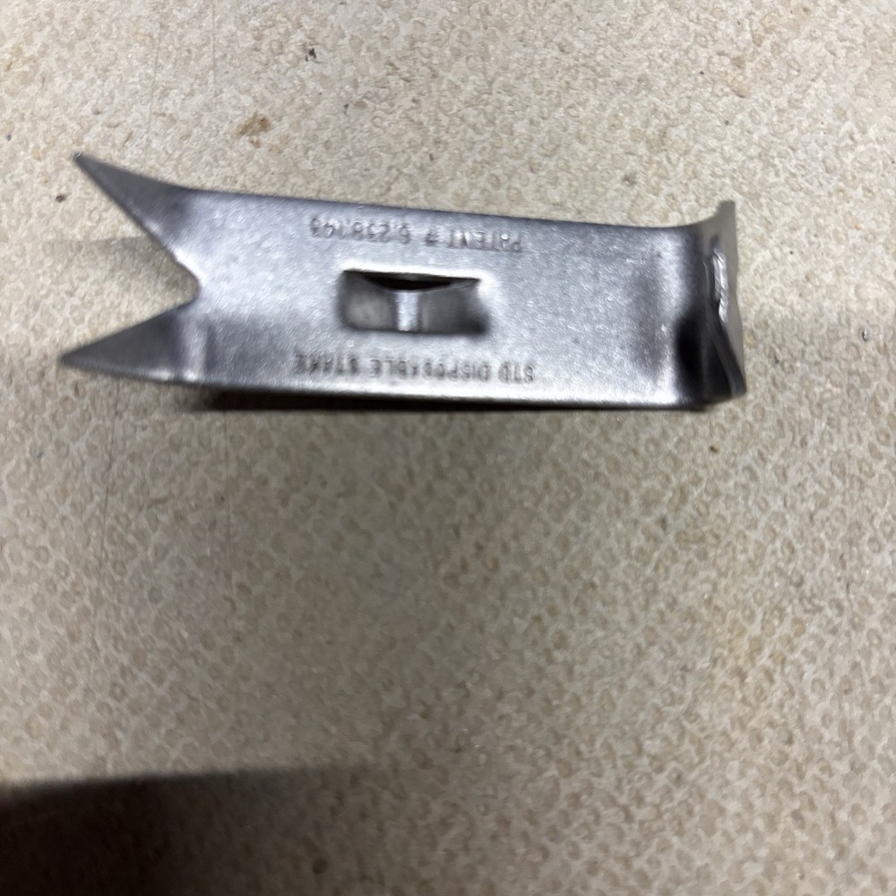 25 Regular duty Berkshire earth anchors Ends