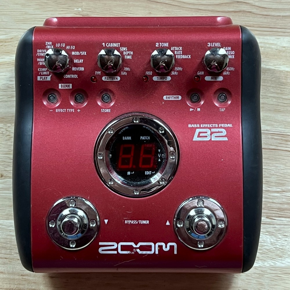 Zoom B2 Four Multi-Effects Processor for Bass EXC COND