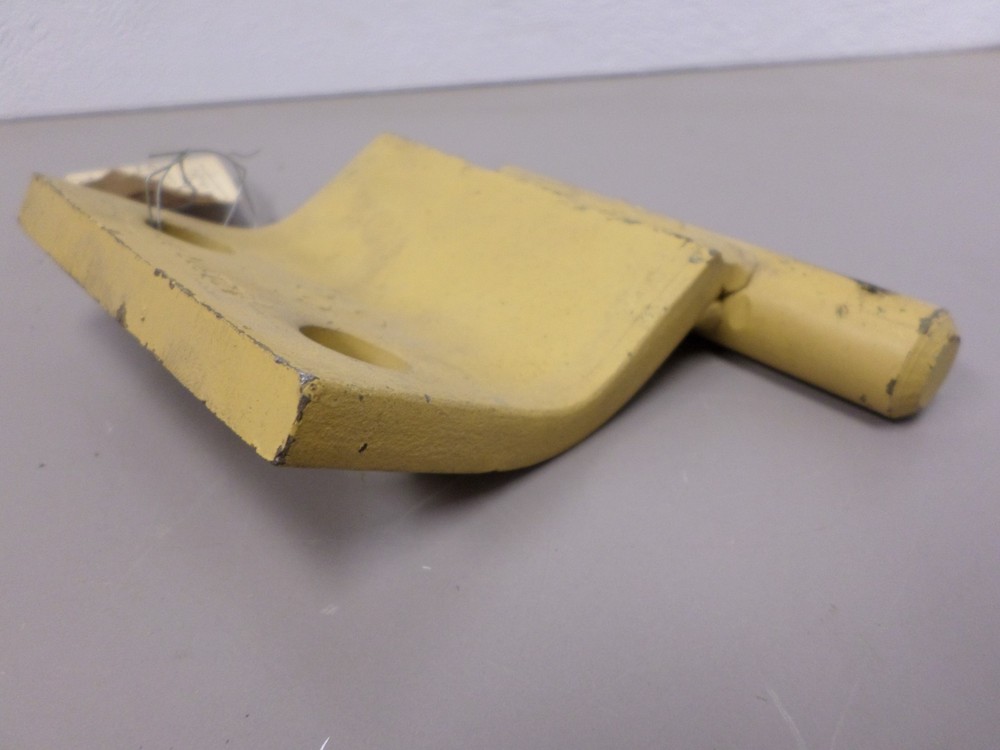OEM Caterpillar 9Z-9507 HINGE ASN