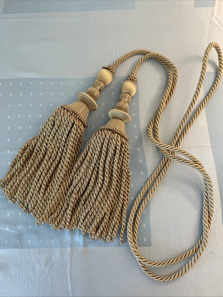 Double Tassel Corded Tieback 13”