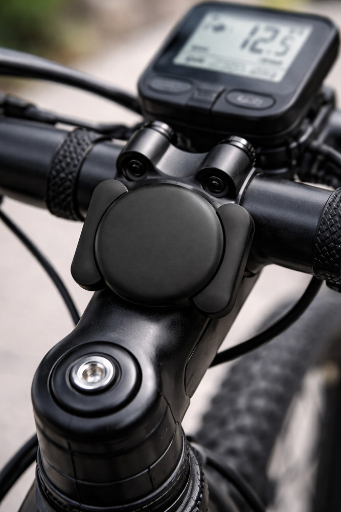 SafeSync Mini GPS Tracker – Real-Time Smart Location Tracking Device Tool