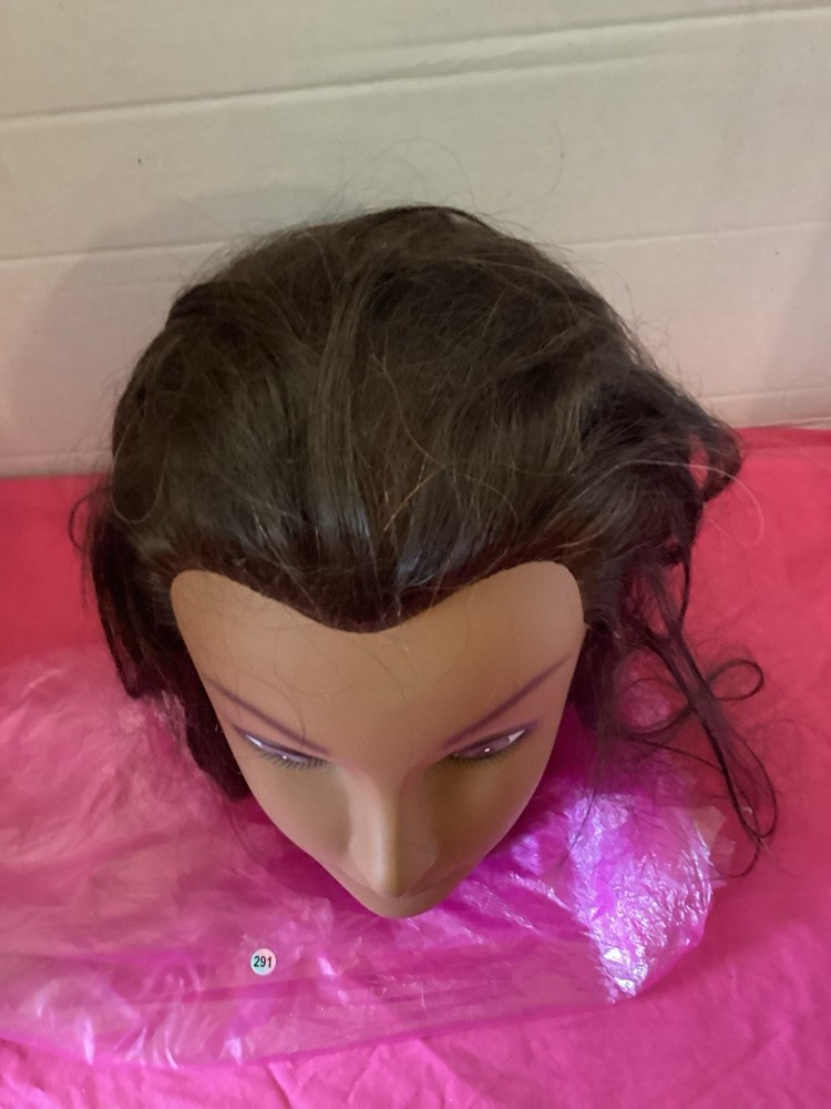 291-Burmax Whitney cosmetology training mannequin Head Preowned
