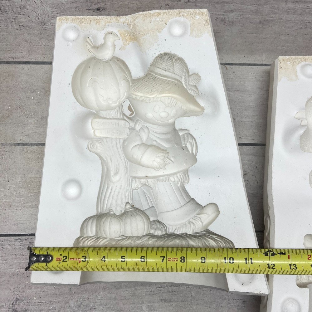 Glenview Ceramic Casting Mold Scare Crow Selling Pumpkins #G-65